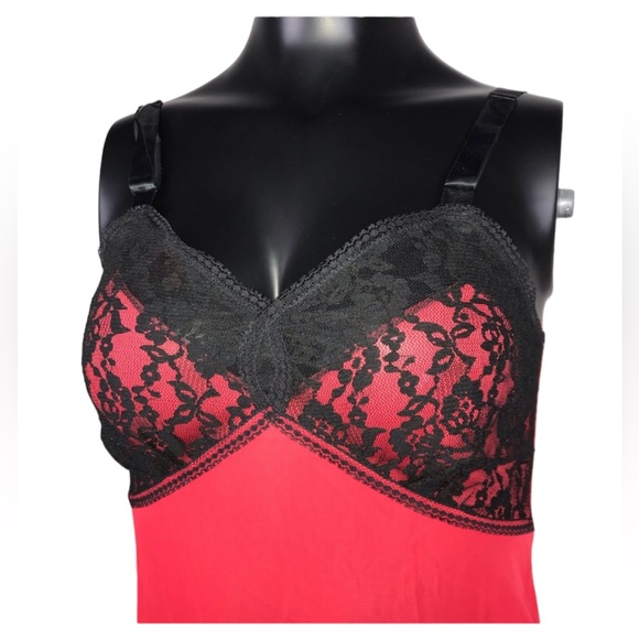 Vintage Western Maid Lace Slip 32 XS- SM Red Black - Picture 8 of 8